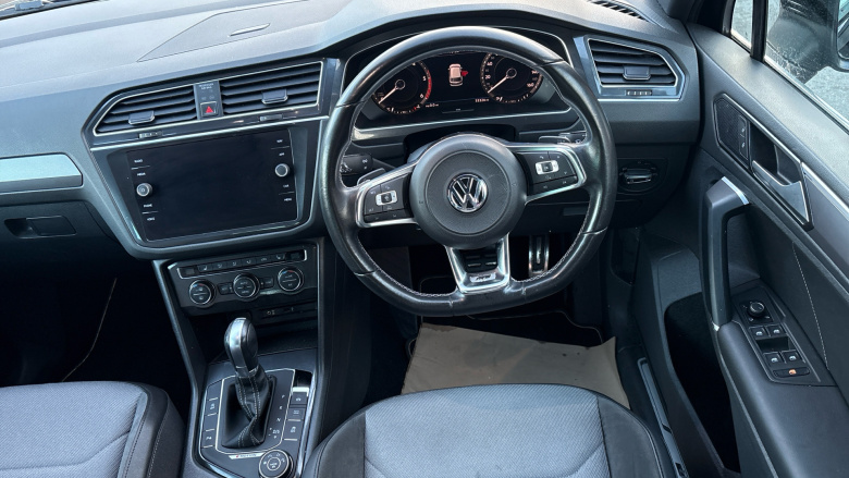 Volkswagen Tiguan 2.0 TDi 150 4Motion R-Line 5dr DSG Diesel Estate